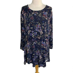 Lane Bryant 18/20 plus-size blue floral long sleeve‎ knit tunic Top Whimsigoth